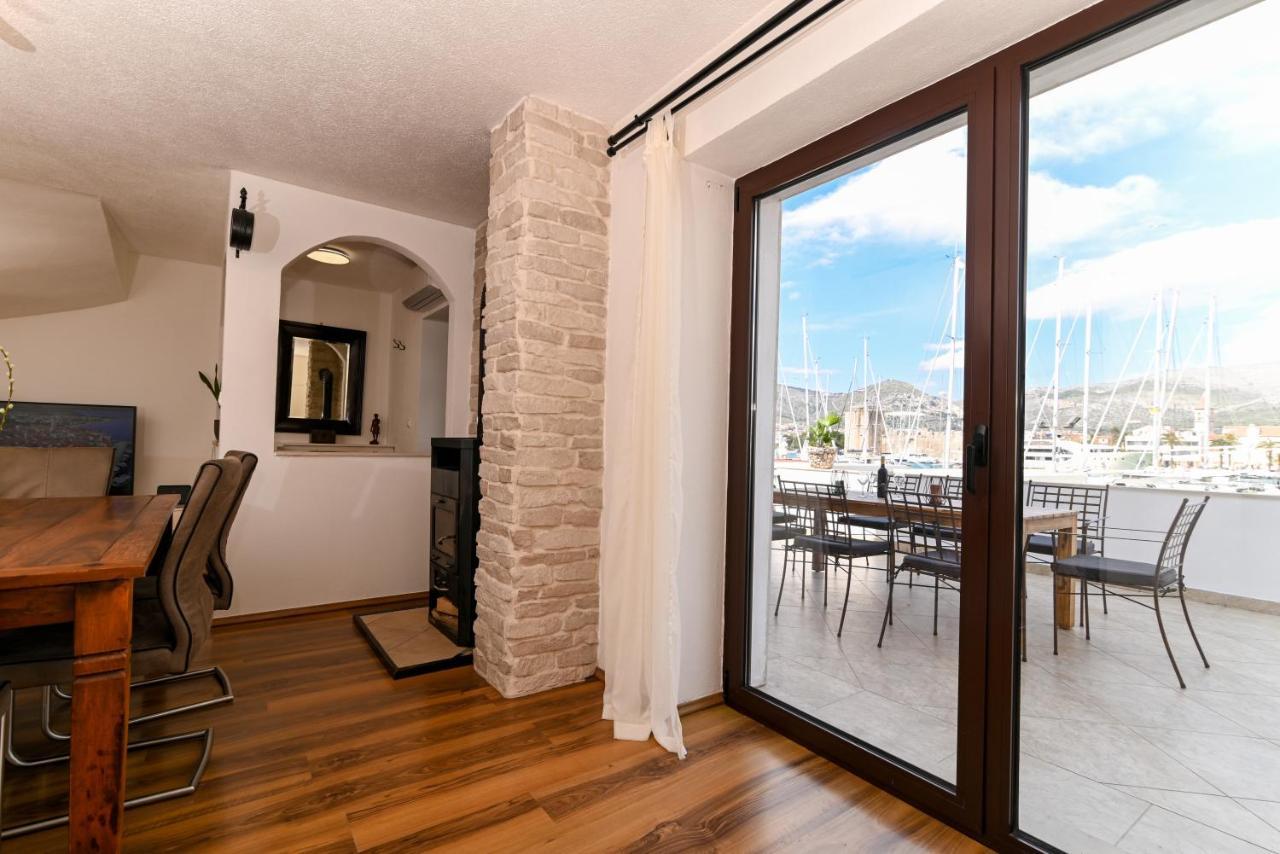 Apartman Ciciliani Trogir Exterior photo