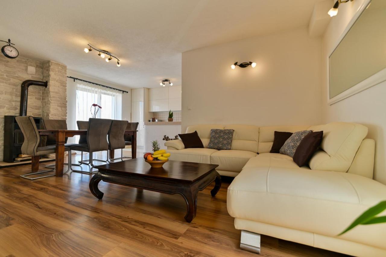 Apartman Ciciliani Trogir Exterior photo